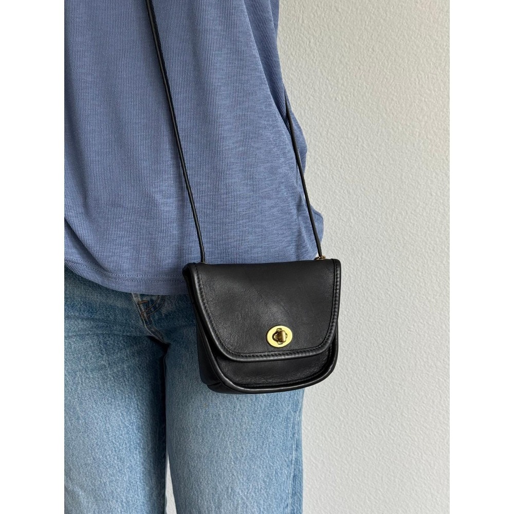 Coach Black Leather Turnlock Crossbody Bag with Gold Hardware